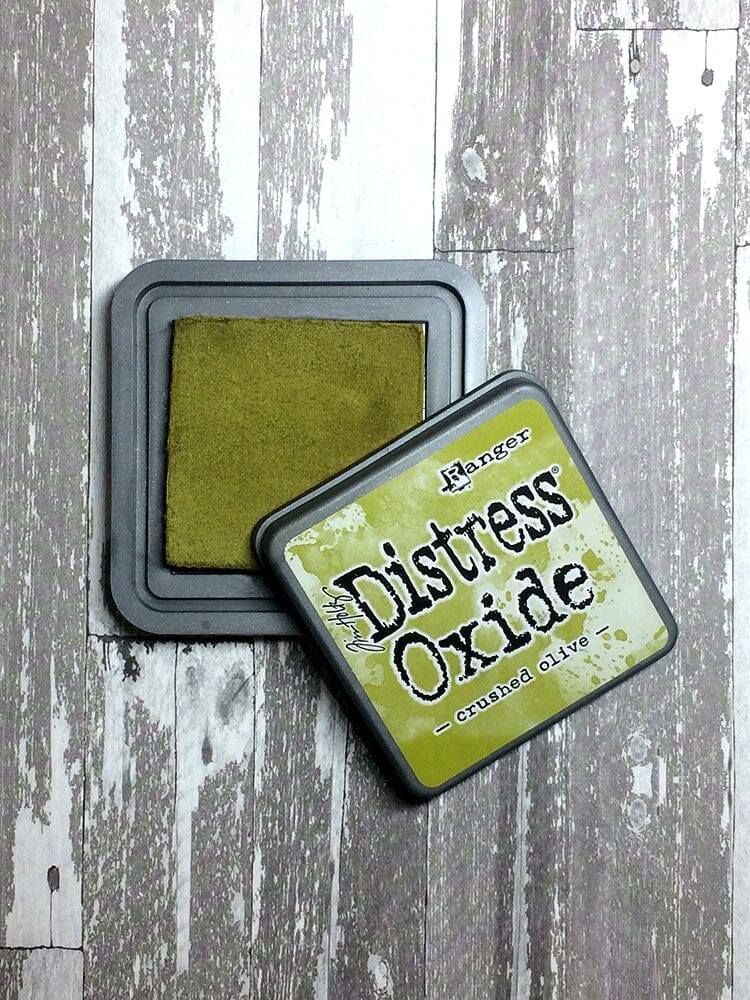 Ranger Tim Holtz Distress Oxide – Crushed Olive - immagine 2