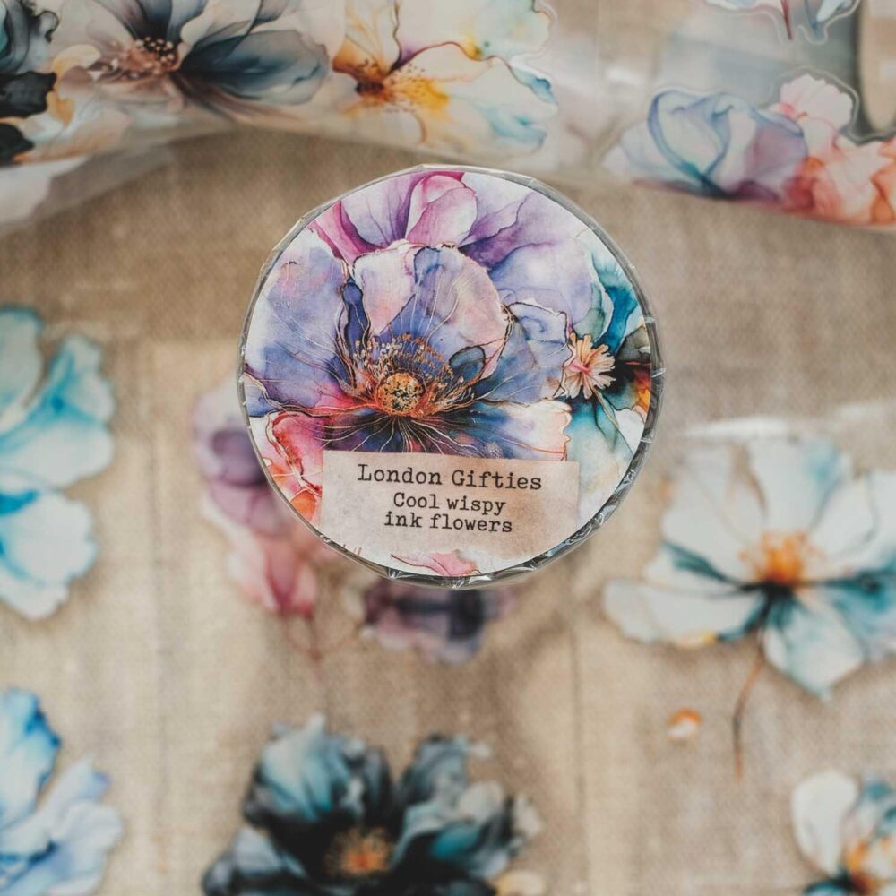 London Gifties – Cool wispy ink flowers – PET Tape pretagliato 6 cm × 10 m