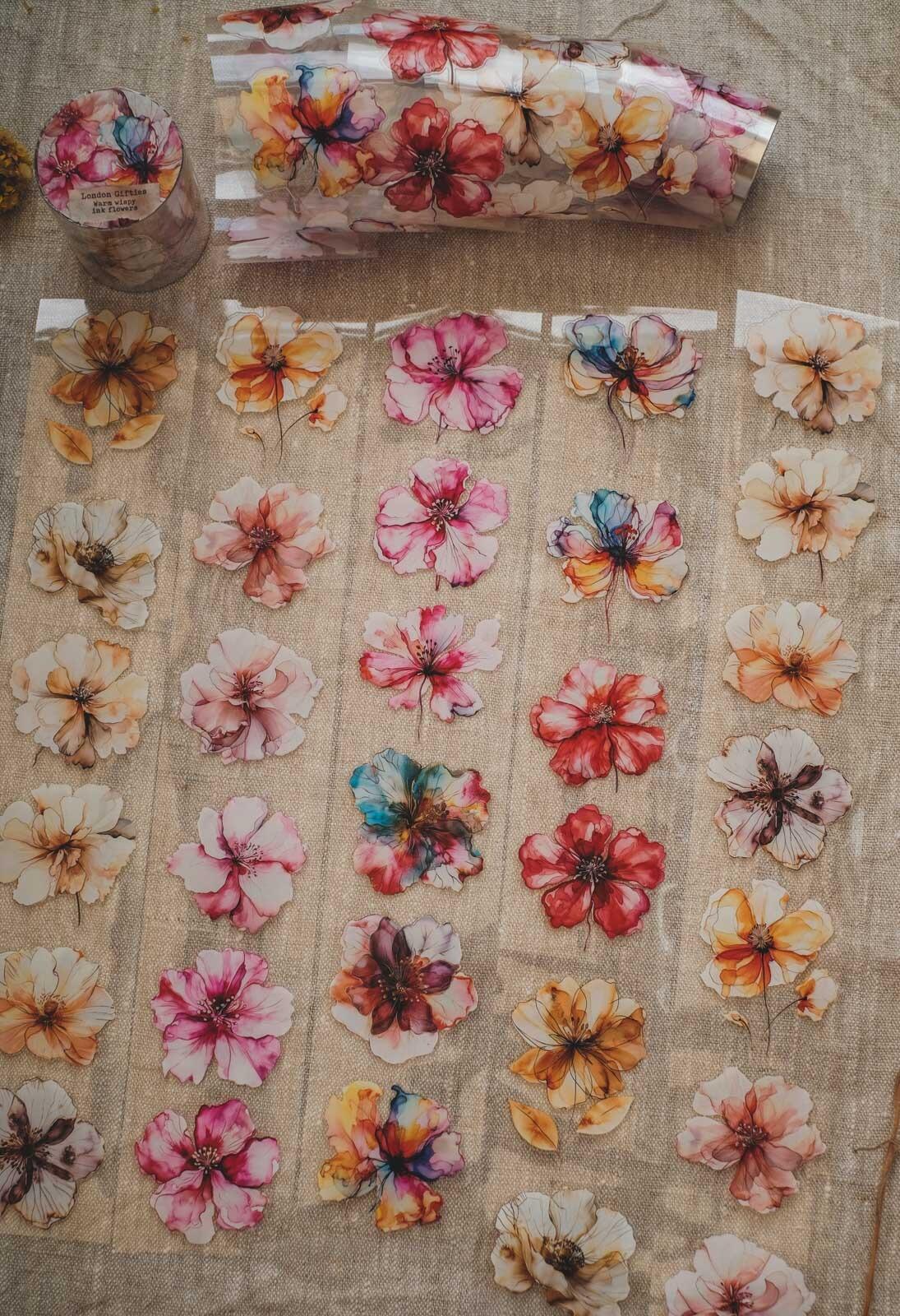 London Gifties – Warm wispy ink flowers – PET Tape pretagliato 6 cm × 10 m - immagine 2