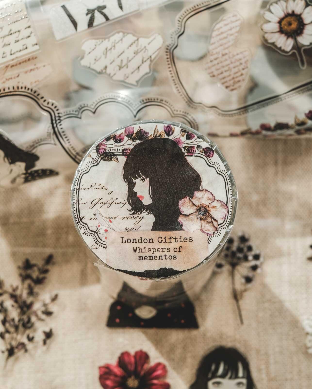London Gifties – Whispers of mementos – PET Tape pretagliato 8 cm × 10 m